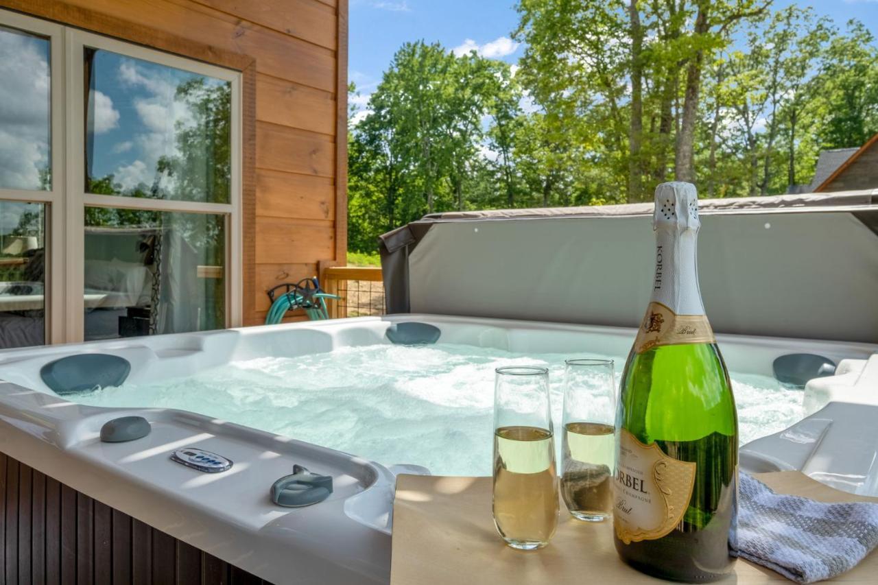New / 3 King Suites / Sleeps12 / View / 5 Mi To Pf / Hot Tub Sevierville Exterior foto