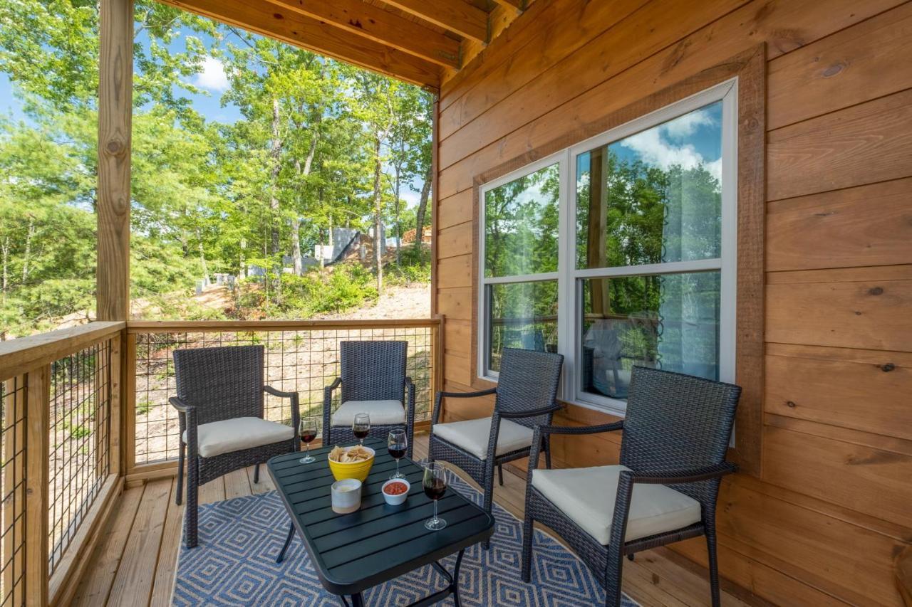 New / 3 King Suites / Sleeps12 / View / 5 Mi To Pf / Hot Tub Sevierville Exterior foto