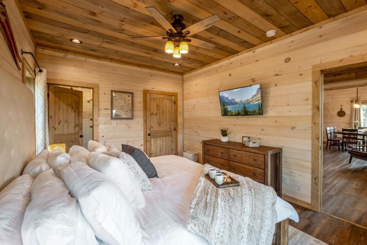New / 3 King Suites / Sleeps12 / View / 5 Mi To Pf / Hot Tub Sevierville Exterior foto