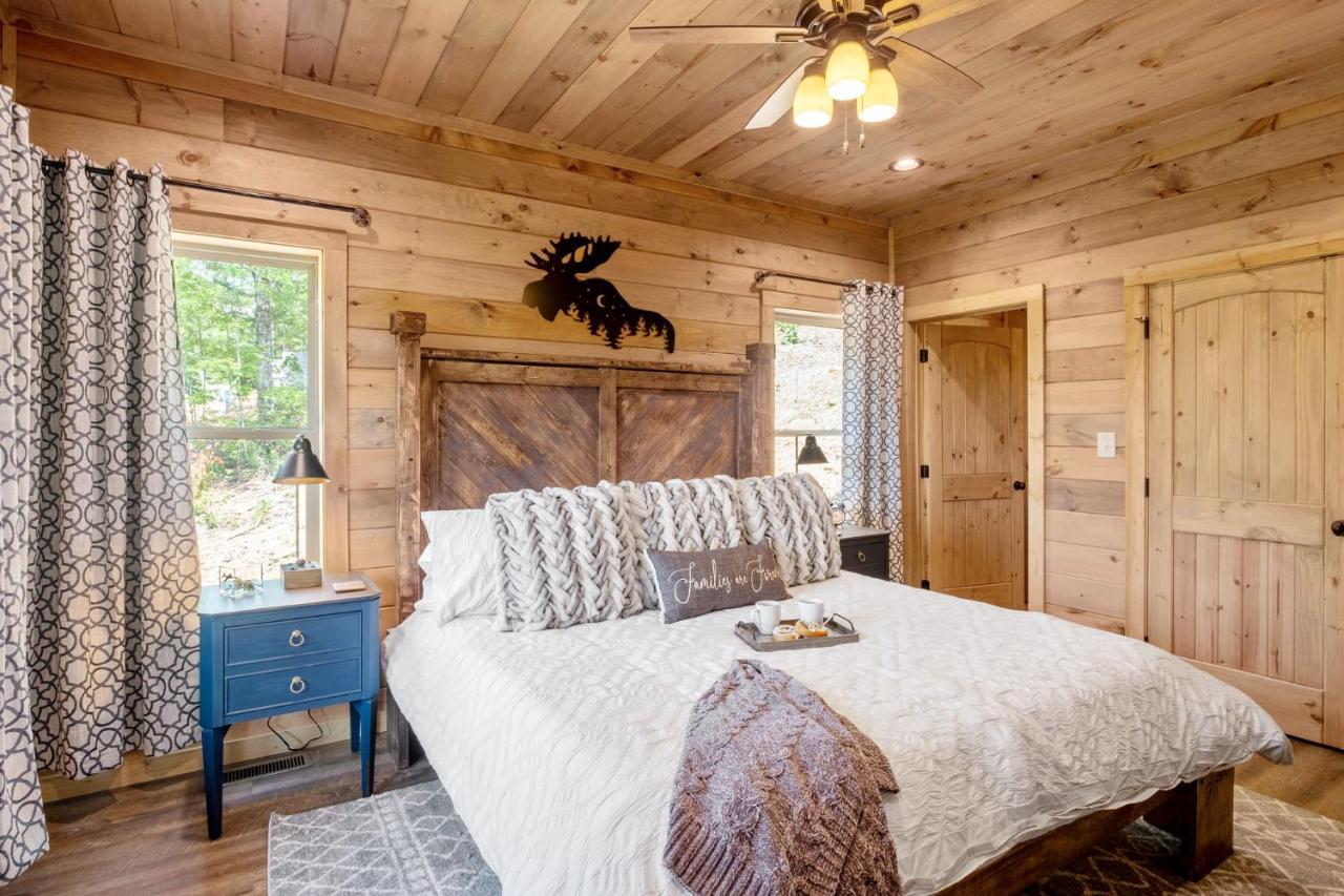New / 3 King Suites / Sleeps12 / View / 5 Mi To Pf / Hot Tub Sevierville Exterior foto