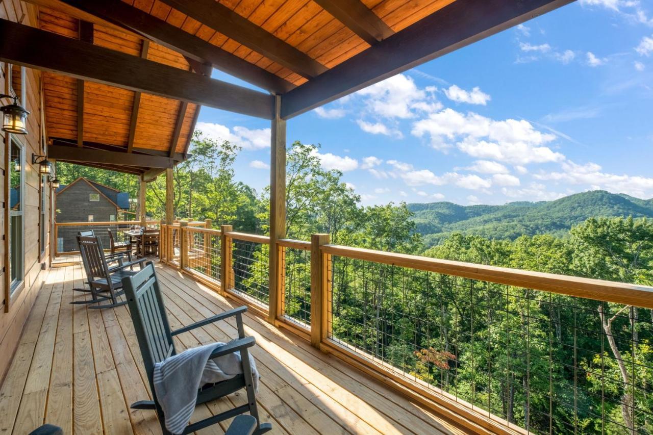 New / 3 King Suites / Sleeps12 / View / 5 Mi To Pf / Hot Tub Sevierville Exterior foto